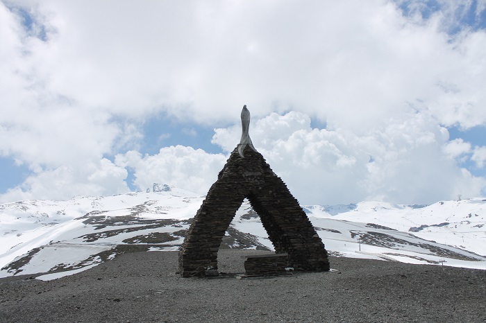 Virgin Mary in Sierra Nevada